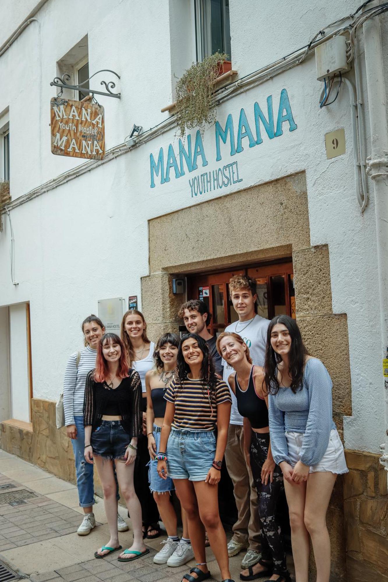 Mana Mana Youth Hostel Tossa de Mar Extérieur photo